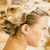 How to Restore Your Hair Color Naturally with this Mixture