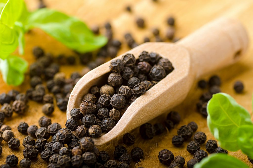 Black Pepper Essential Oil Treats Anxiety, Lowers Cigarette Cravings