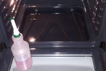 This Homemade Oven Cleaner Is Better than Store-Bought Ones & You Already Have the Ingredients