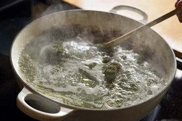 This Is the Homemade Cannabis Oil Recipe People Are Using to Fight Cancer