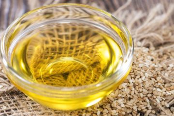 Oil Pulling- A Habit Which Can Transform Your Health?!
