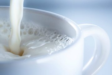 Stop Eating Dairy Today: Here Is How It Affects the Hormones