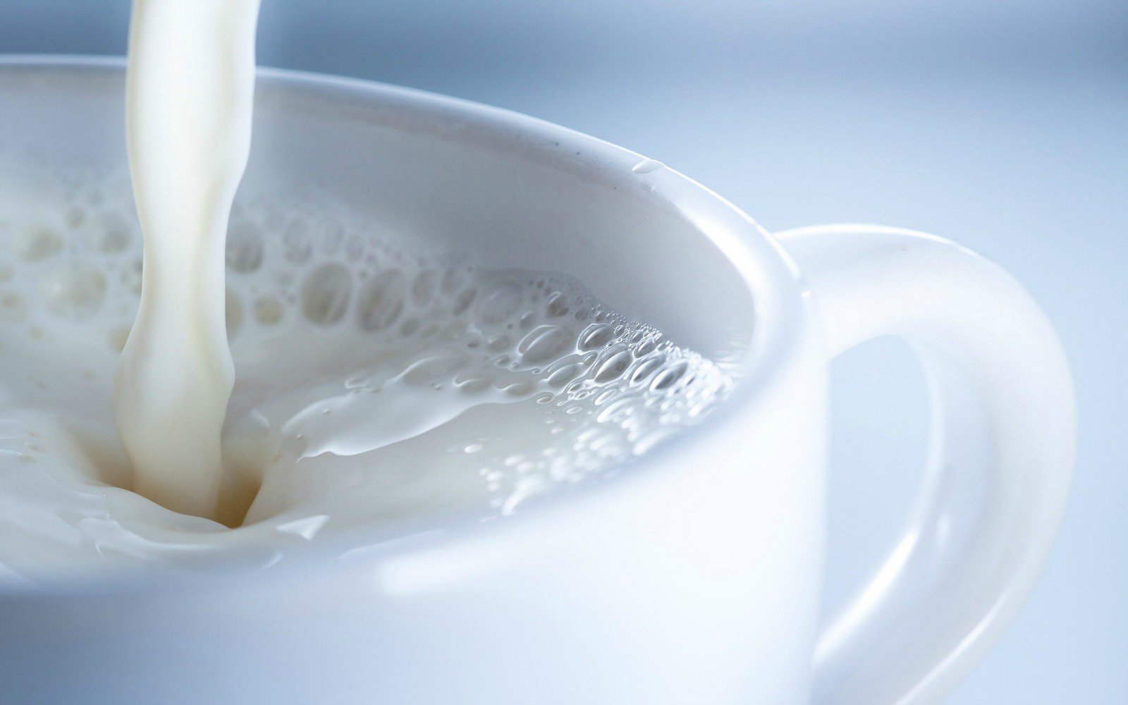 Stop Eating Dairy Today Here Is How It Affects the Hormones