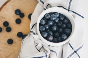 6 Potent Superfruits You Can Grow at Home