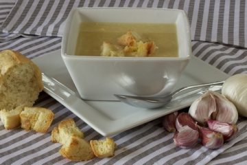 Miracle Garlic Soup: 100 Times more Effective than Antibiotics