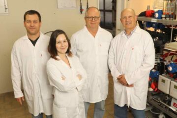 Israeli Scientists Work on a New Way to Produce Hydrogen Fuel (Safe, Inexpensive & Highly Efficient)