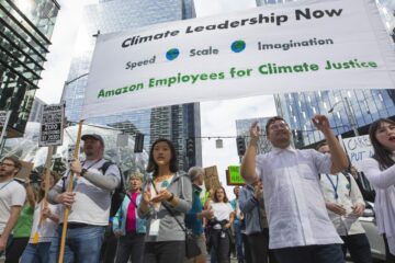 Amazon Threatens Its Workers with Dismissal If They Speak Out against Climate Changes