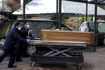 Spanish Army Finds Dead & Abandoned Residents of Care Homes during Coronavirus Pandemic