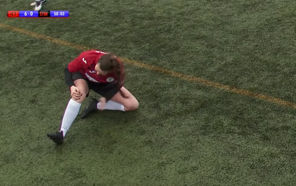 Female Scottish Football Player Put Back Her Dislocated Knee into Mid