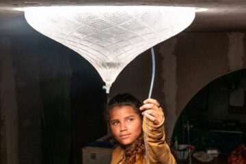 New Zealand Designer Creates an Ingenious Solar-Powered Skylight which Desalinates Water