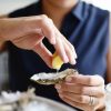 7 Symptoms Indicating Zin Deficiency & the Best Foods to Fight It