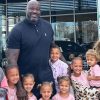 Shaq Buys a New Van for a Big Family & Tips a Struggling Waitress with $1000