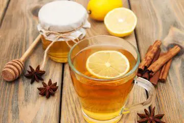 5 Great Benefits of Lemon Tea for the Skin & Overall Health