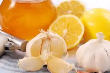 How to Use Lemon, Honey, and Garlic Natural Tonic for Stronger Immunity