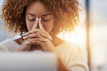 These 6 Types of Physical Pain May Signal an Emotional Problem