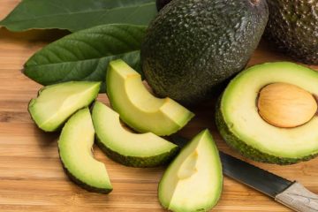 Eating this Fruit Has Been Associated with a Lower Risk of Cardiovascular & Coronary Heart Disease