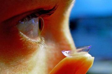 This Is Why You Should Never Sleep with Contacts In