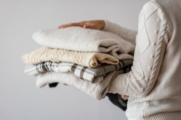 Avoid This Popular Clothing Material: It’s Releasing Microplastics into Your Blood when It Touches Your Skin