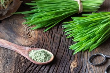 These 2 Nutritional Greens Work Together & Pull Out and Absorb Heavy Metals and Detox Your Intestinal Tract, Thyroid, and Reproductive System