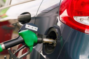Expert Warns Drivers With Petrol Cars About Major Change They Will Have To Get Used To