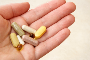 Doctor Claims These 5 Supplements Are Linked to Heart Attack and Liver Failure